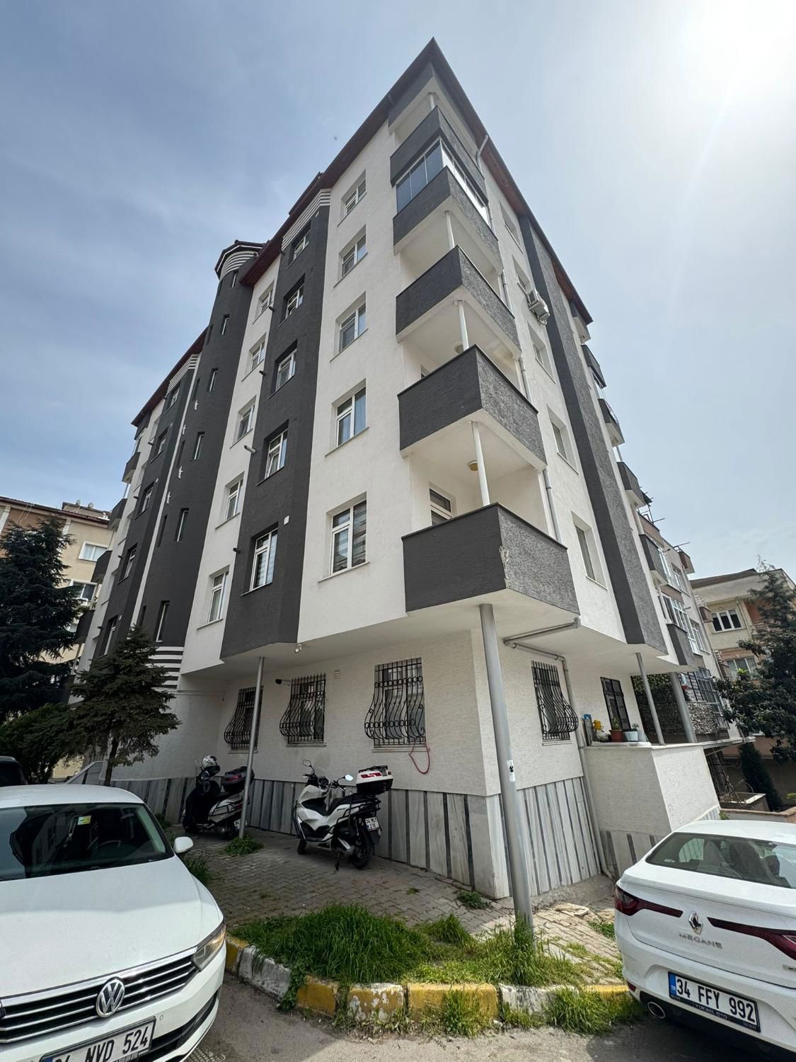 PENDİK ALT KAYNARCA MAHALLESİNDE DENİZ MANZARALI  3+1 SATILIK DAİRE