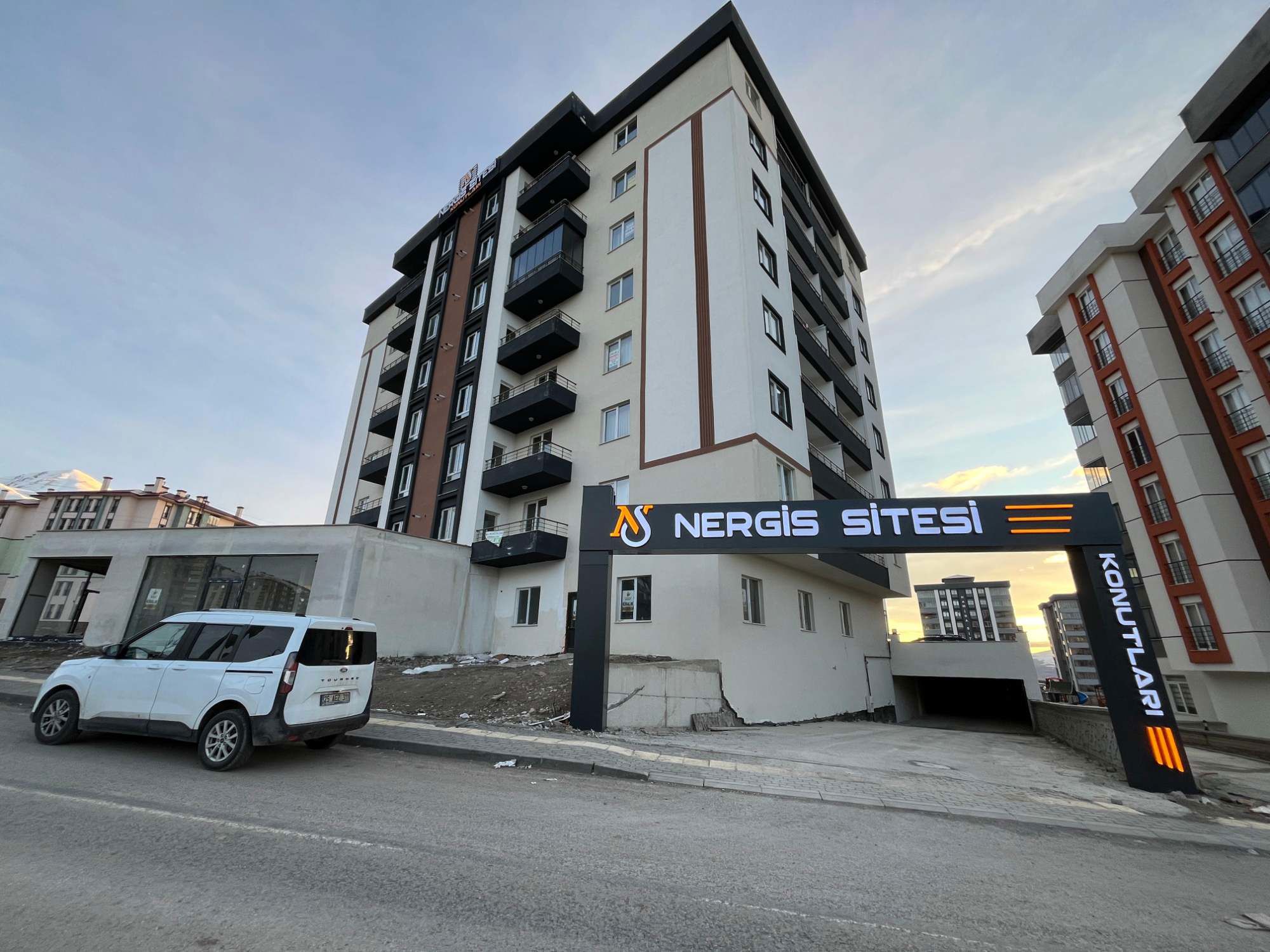 REMAX ARTIS'DEN YILDIZKENT'TE KIRALIK 2+1 DAIRE