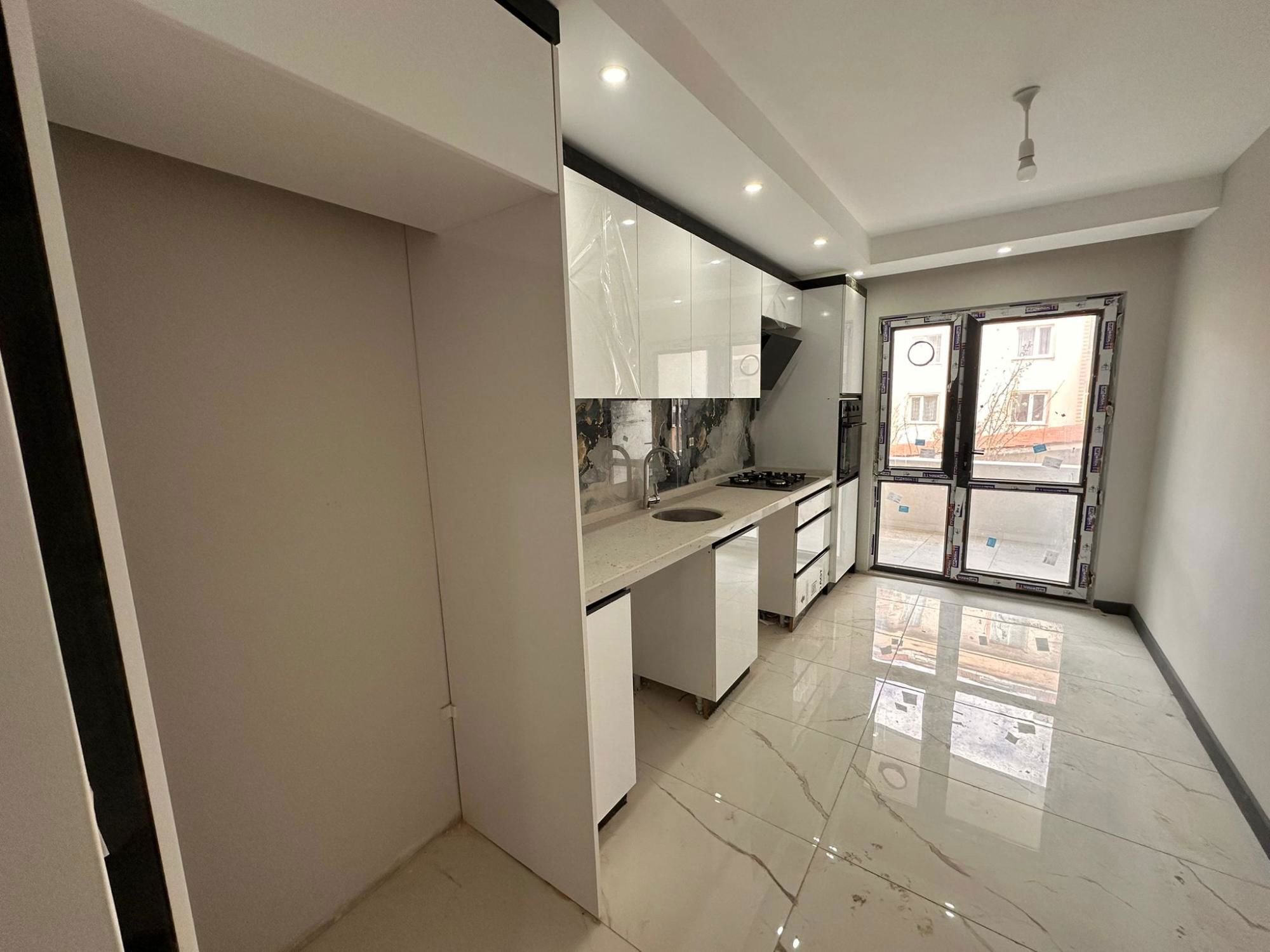 ÇERKEZKÖY’DE MERKEZİ KONUMDA SATILIK DAİRE