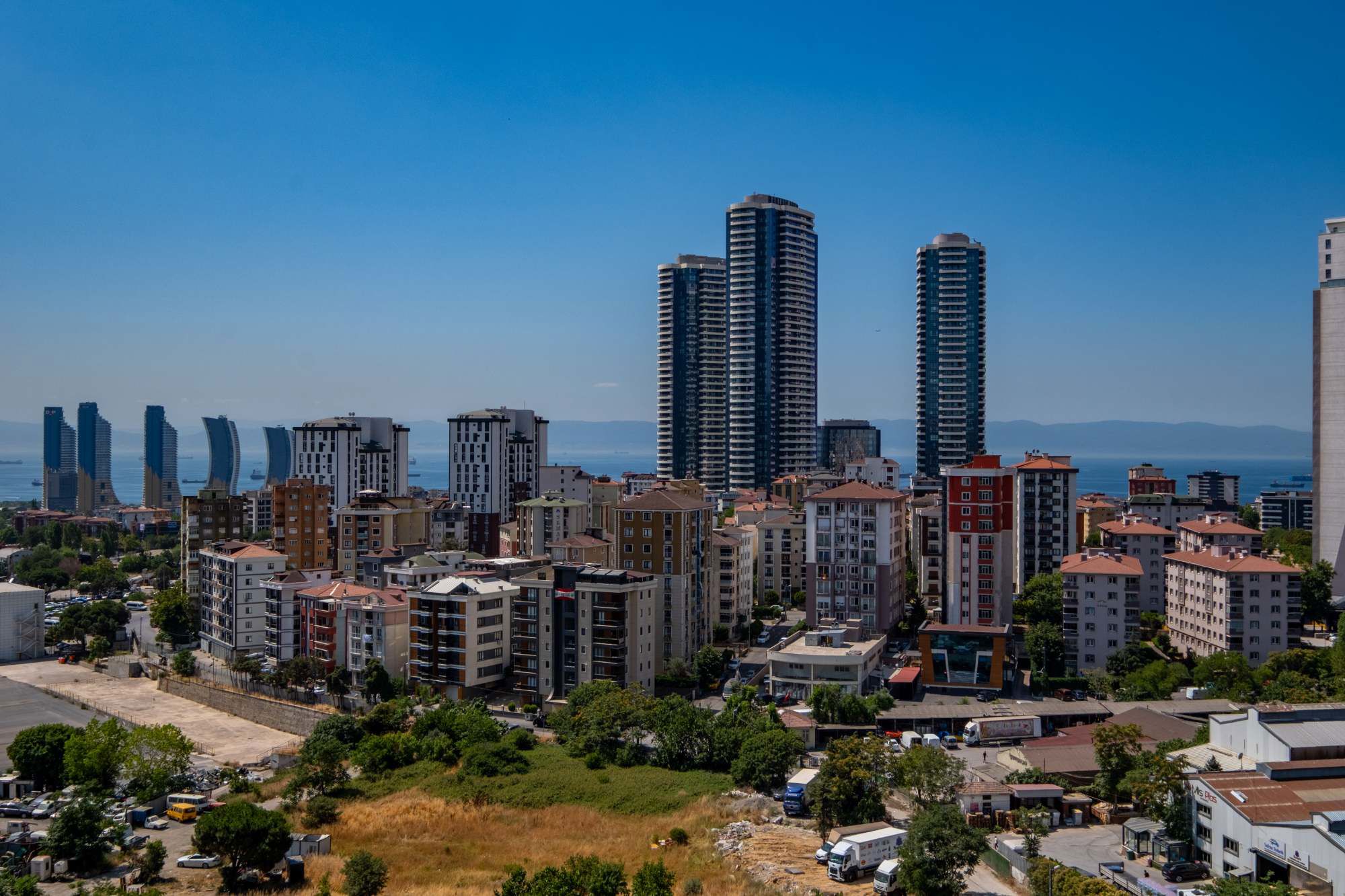 KARTAL BATI YAKASINDA DENIZ GÖREN ARAKAT 2+1 SIFIR DAIRE