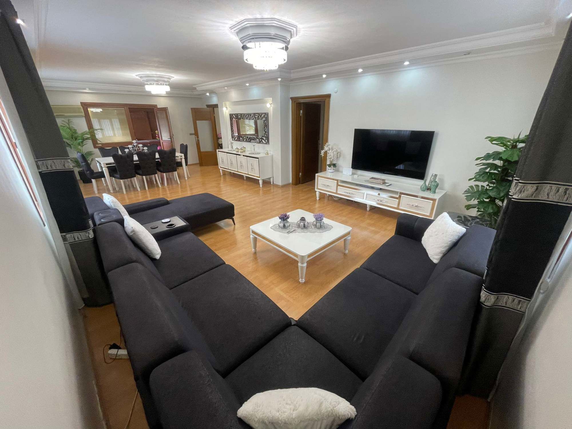 CEVİZLİ MAH KATTA TEK ÖZEL YAPIM DENİZ MANZARALI TERASLI 5+1 DAİRE