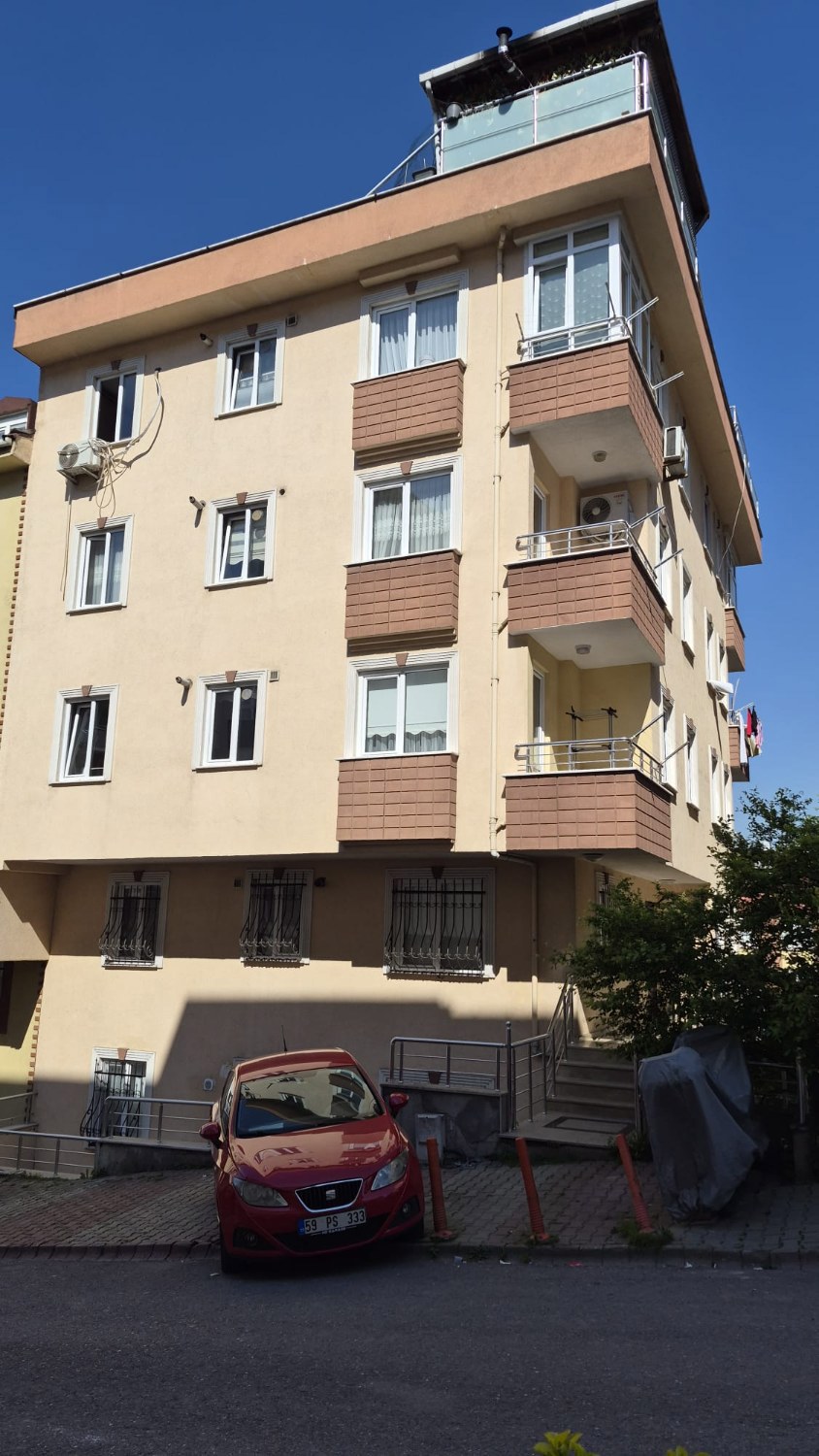 ÇAKMAK MAH. VARAN CD.DE ÇIFT GIRIŞLI TERASLI 3+2 DUBLEKS