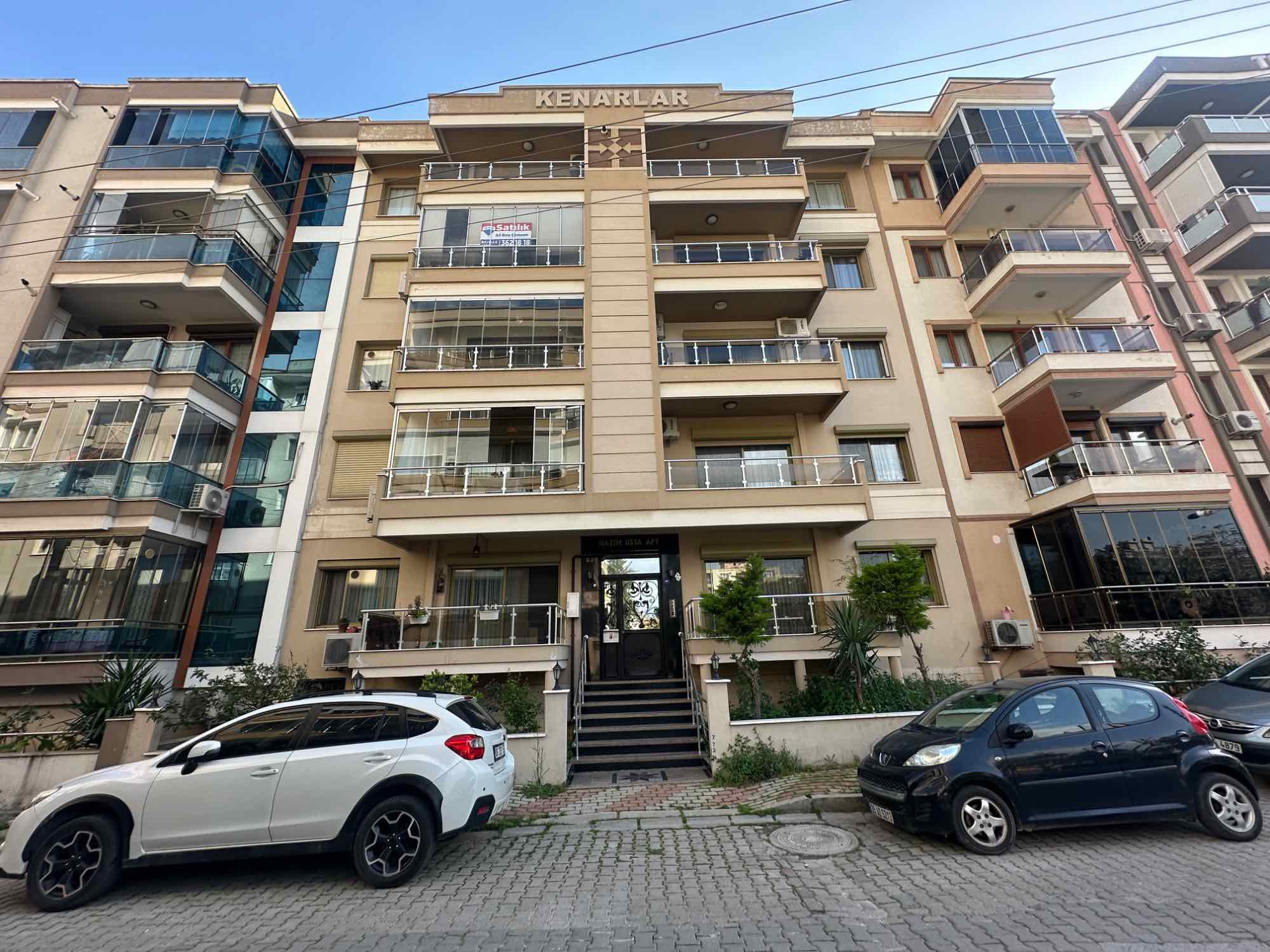 KARŞIYAKA DEDEBAŞI 3+1 SATILIK DAIRE