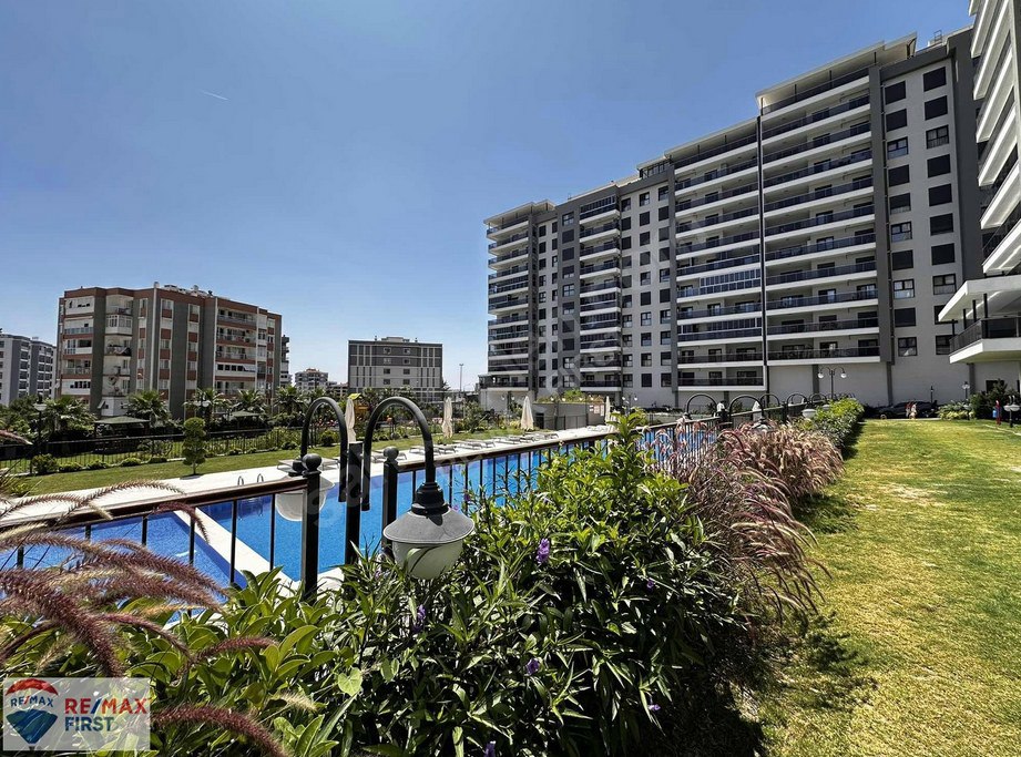 İZMİR'DE MYLIFE HOME SİTESİ'NDE SATILIK 3+1 DAİRE