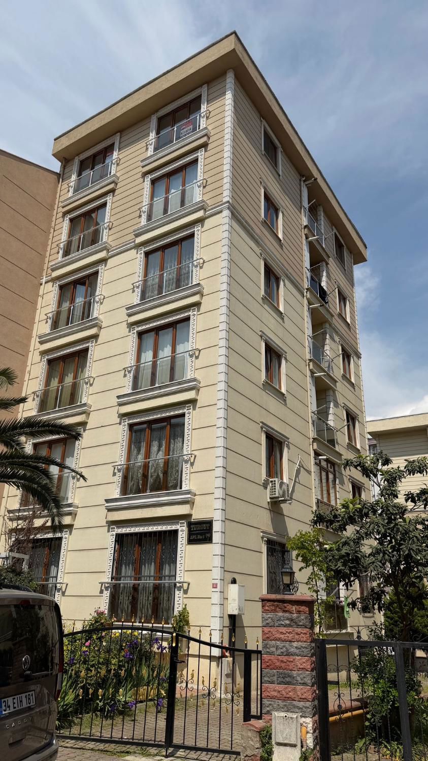 KARTAL KARLIKTEPE 3+1 KİRALIK BOŞ DAİRE