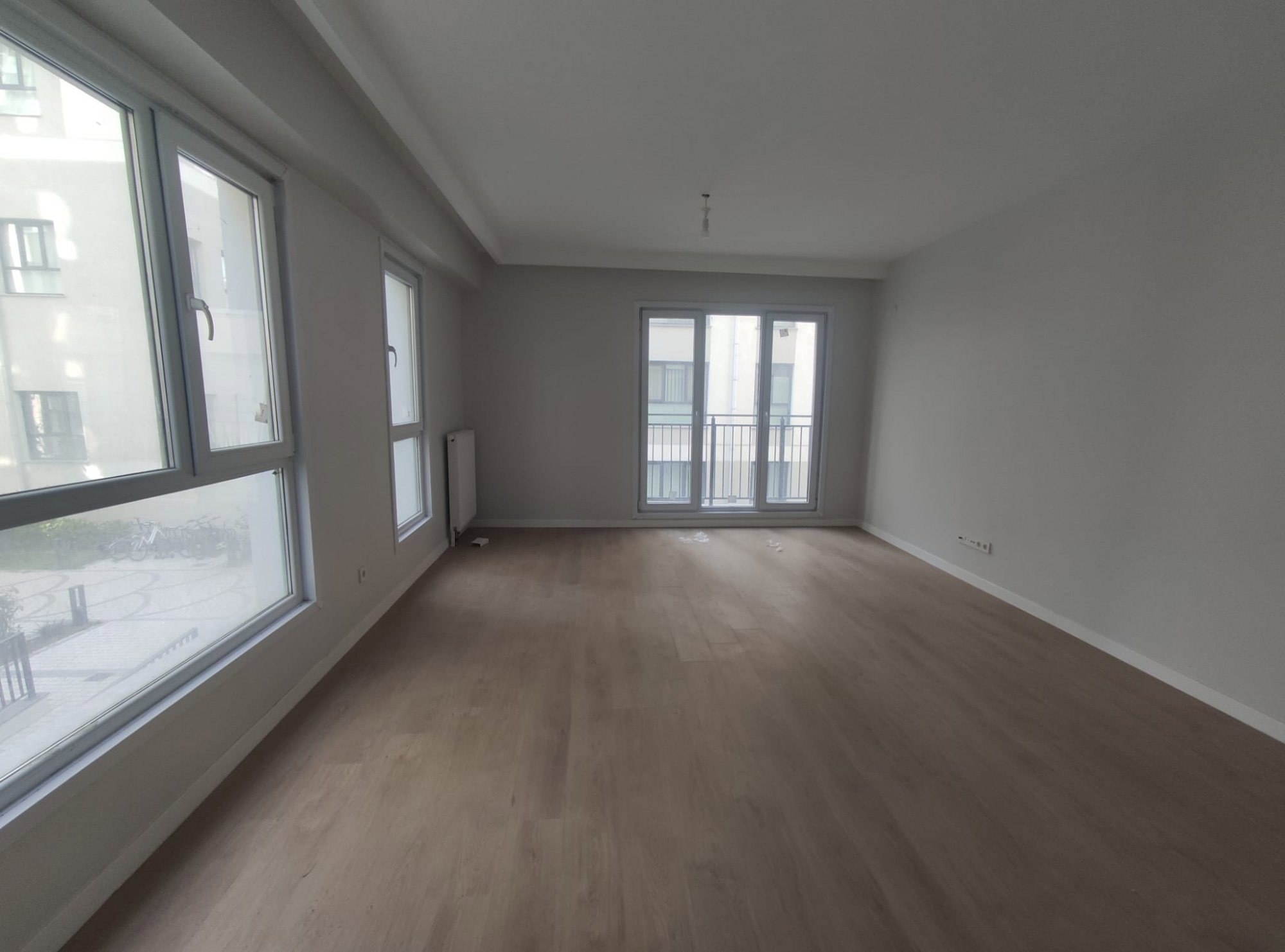 KİPTAŞ KIRLANGIÇ EVLERİN'DE SATILIK BÜYÜK TİP 3+1 FIRSAT DAİRE