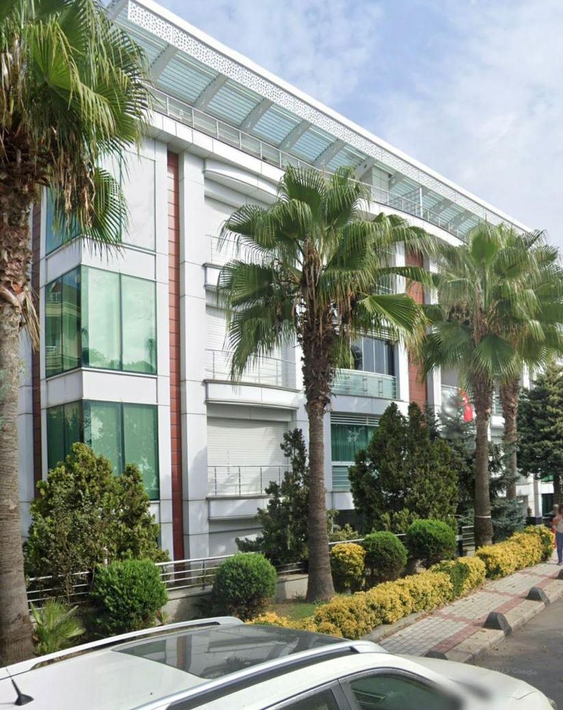 ŞENLIKKÖY TEPE SOKAK’TA VILLA SAFA’DA DENIZ MANZARALI 4+1 PRESTIJ DAIRE