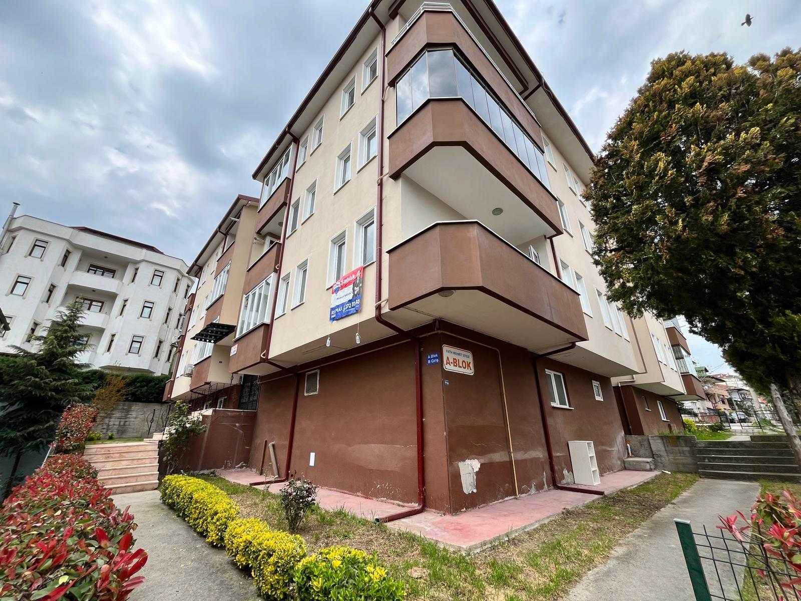 SERDIVAN İSTIKLAL MAHALLESI’NDE CADDE ÜZERI, SITE İÇINDE GENIŞ 3+1 SATILIK DAIRE