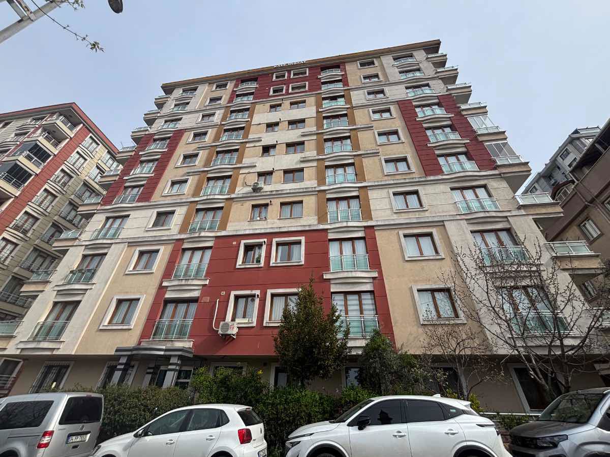 ÜMRANIYE FSM MAH.DE BUYAKA & MEYDAN AVM YANI, METROYA KOMŞU 3+1