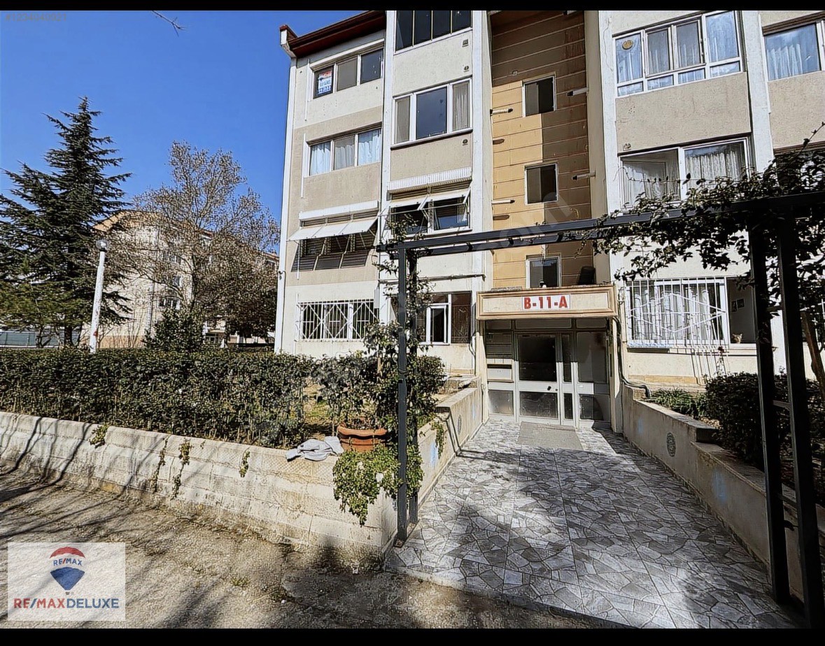 YAHYAKAPTAN 2+1 KİRALIK DAİRE