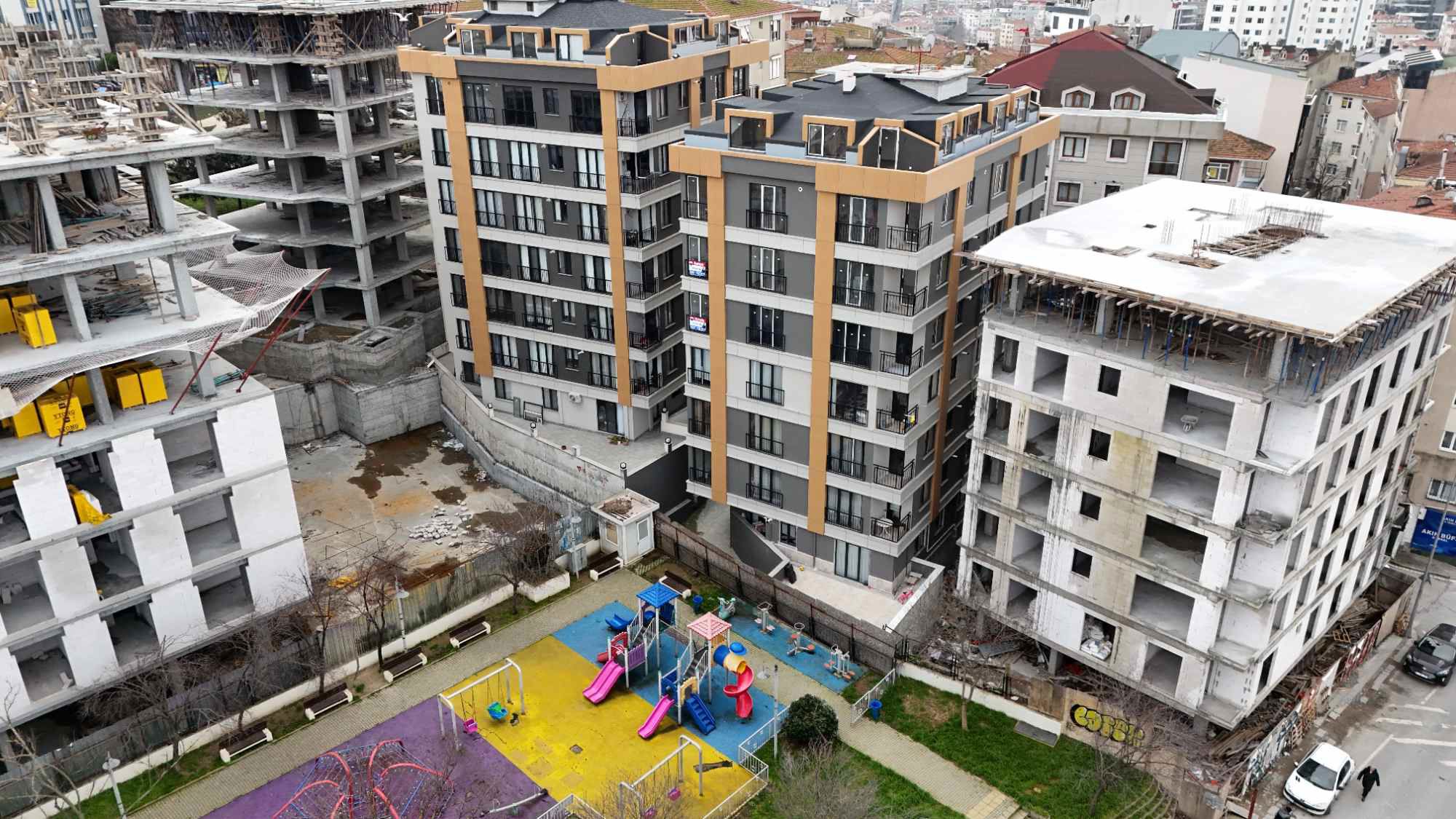 DİKİLİTAŞ YENİ PROJEDE 1.5+1 PARK MANZARALI SIFIR DAİRE