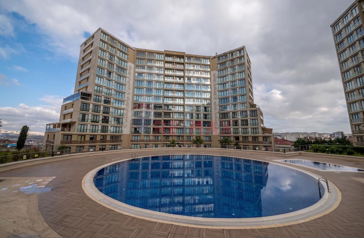 TUZLA EVORA İSTANBUL T PARSELDE 1+1 FIRSAT DAİRE