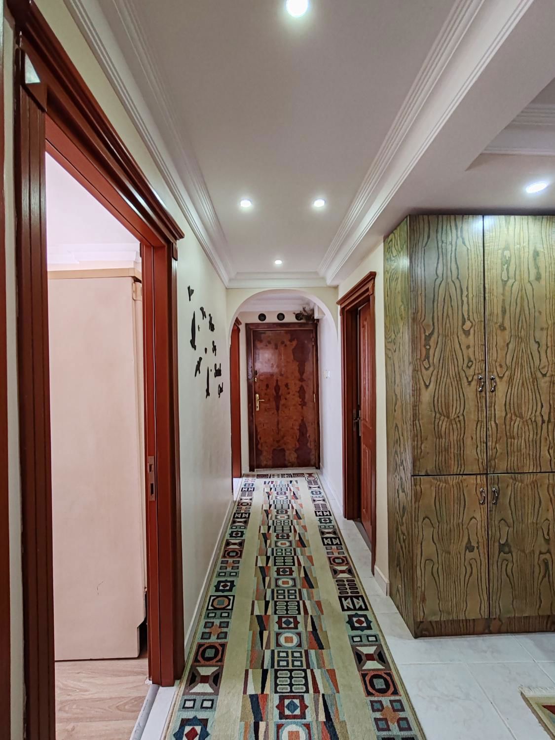 BAHÇELİEVLER KOCASİNAN MERKEZ MAH. SATILIK 3+1 ARA KAT DAİRE