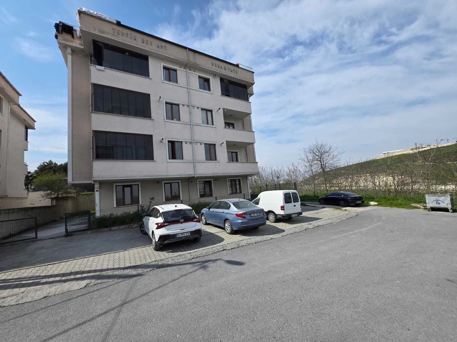 ARNAVUTKÖY'DE 2+1 KİRALIK DAİRE