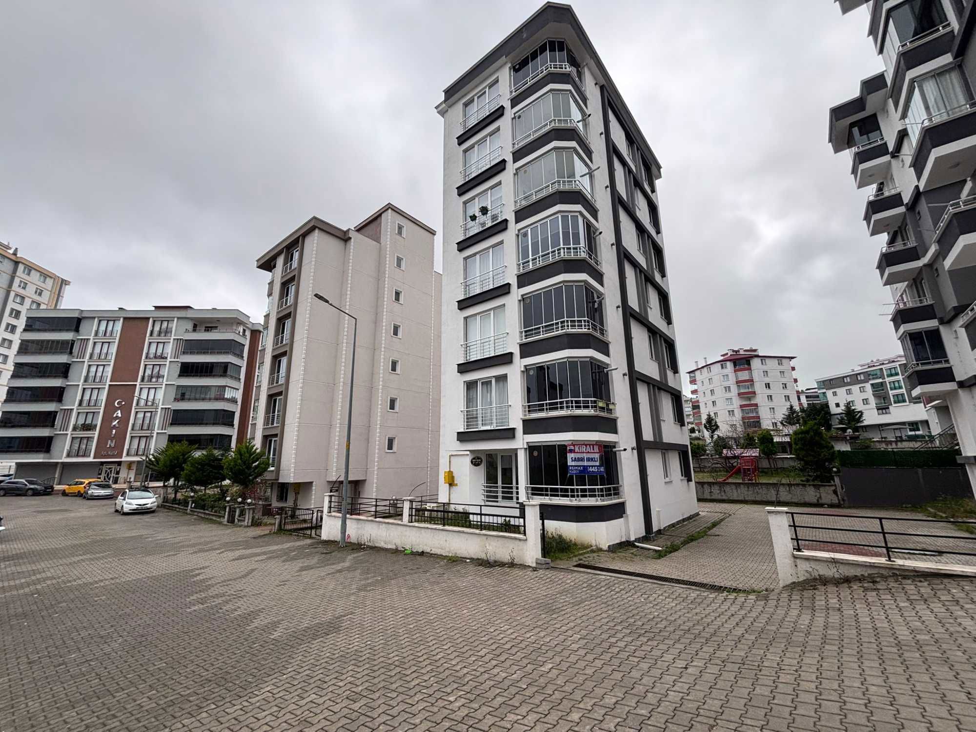 REMAX SABRİ' DEN KİRALIK 3+1 YÜKSEK GİRİŞ DAİRE
