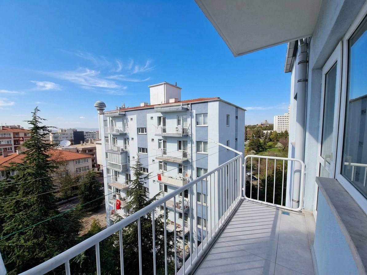 ŞEHİR MANZARALI, ATAKULE YAKINI FULL YAPILI 3+1 → 2+1'E DÖNÜŞMÜŞ DAİRE
