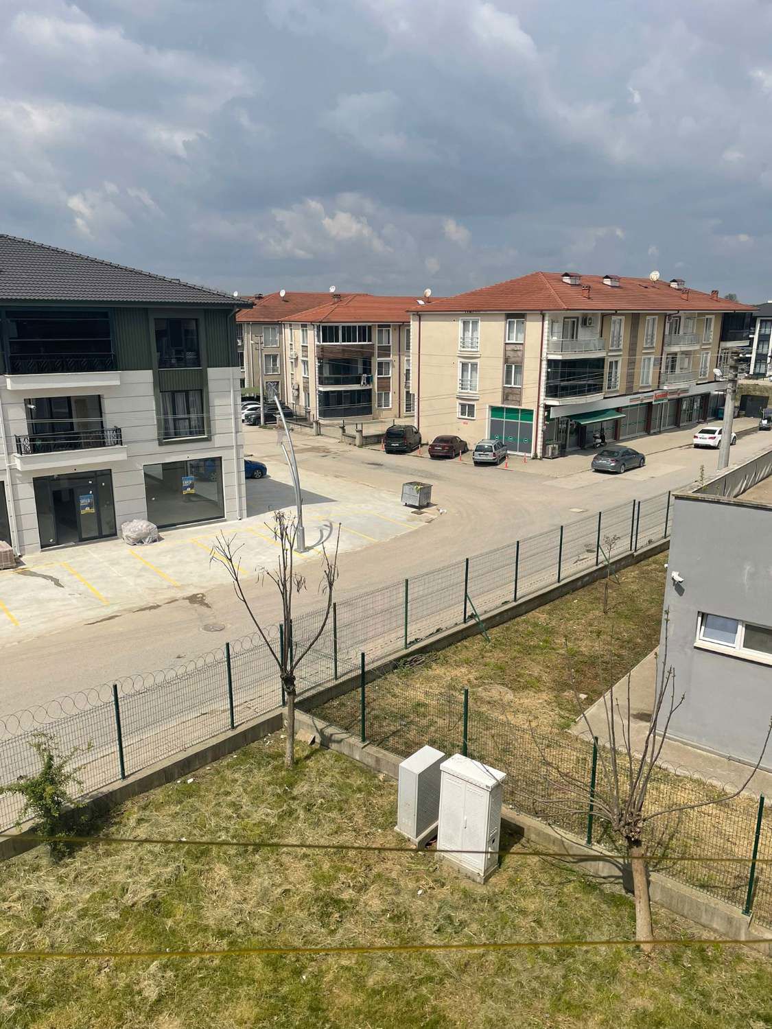 RE/MAX AY 'DAN SAKARYA AKYAZI TOKI EVLERINDE KIRALIK 2+1 DAIRE