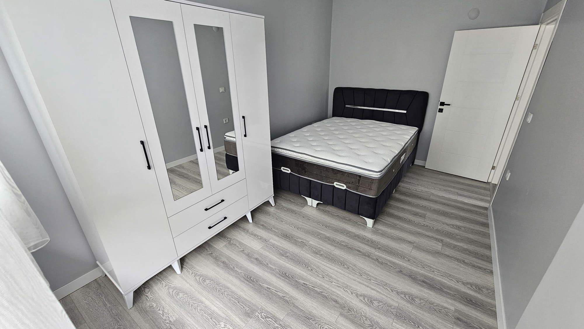 REMAX'DAN KAPLICA MAHALLESINDE DENIZ GÖREN EŞYALI KIRALIK DAIRE