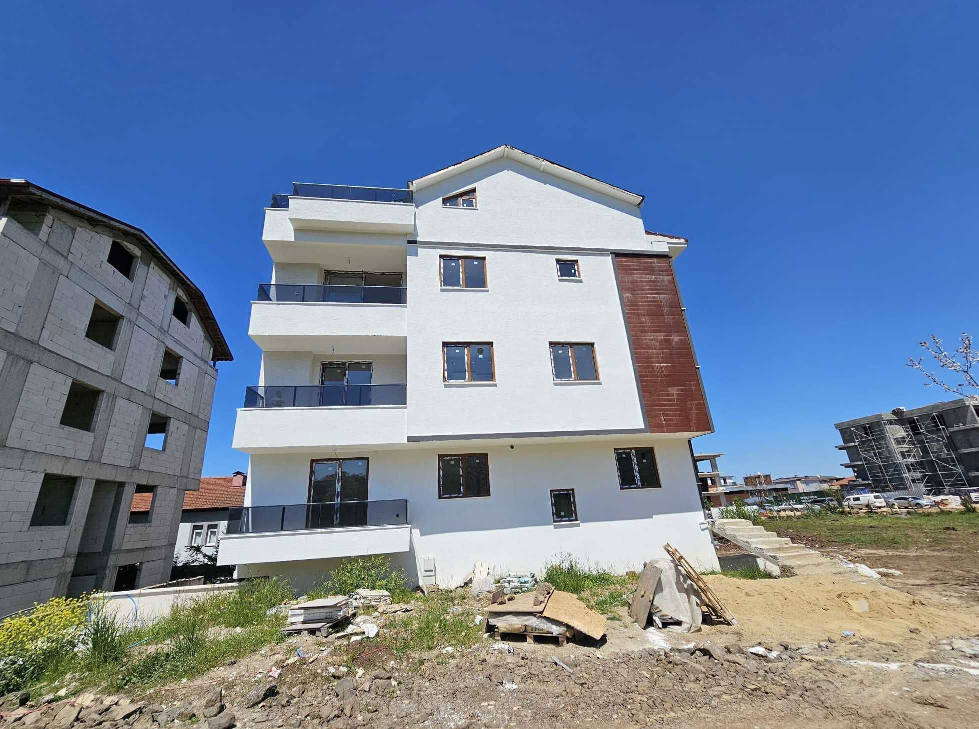 YÜKSEK KREDIYE/EVIM FINANSMANINA UYGUN ARA KAT SIFIR 2+1 SATILIK