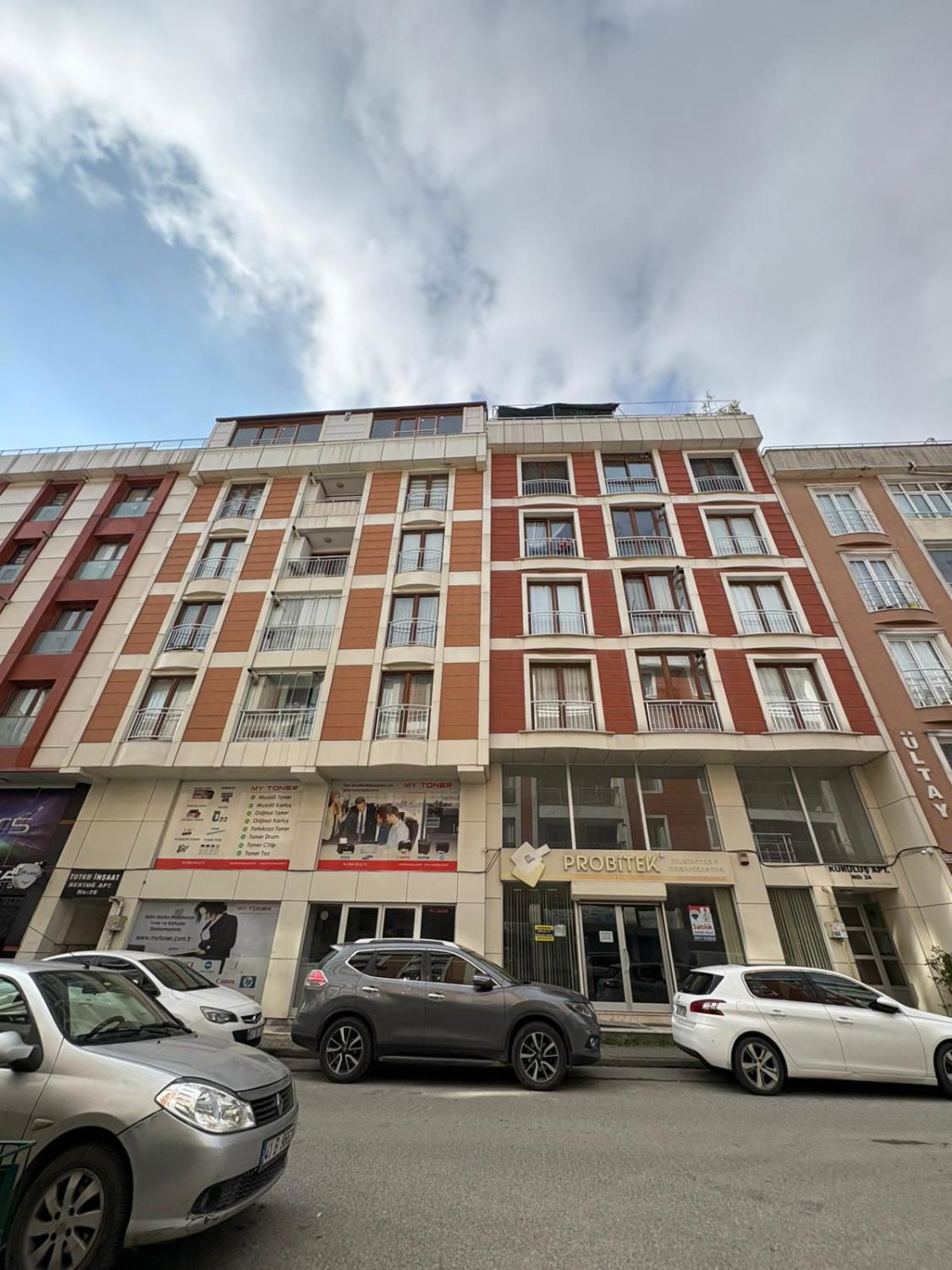 REMAX EFFECT ' TEN GEBZE HACIHALİL MAH. DUBLEKS 3+1 DAİRE