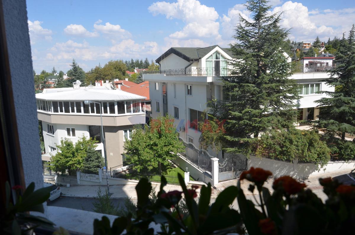 BEYSUKENT DİCLE CADDESİ KİRALIK BAKIMLI DAİRE