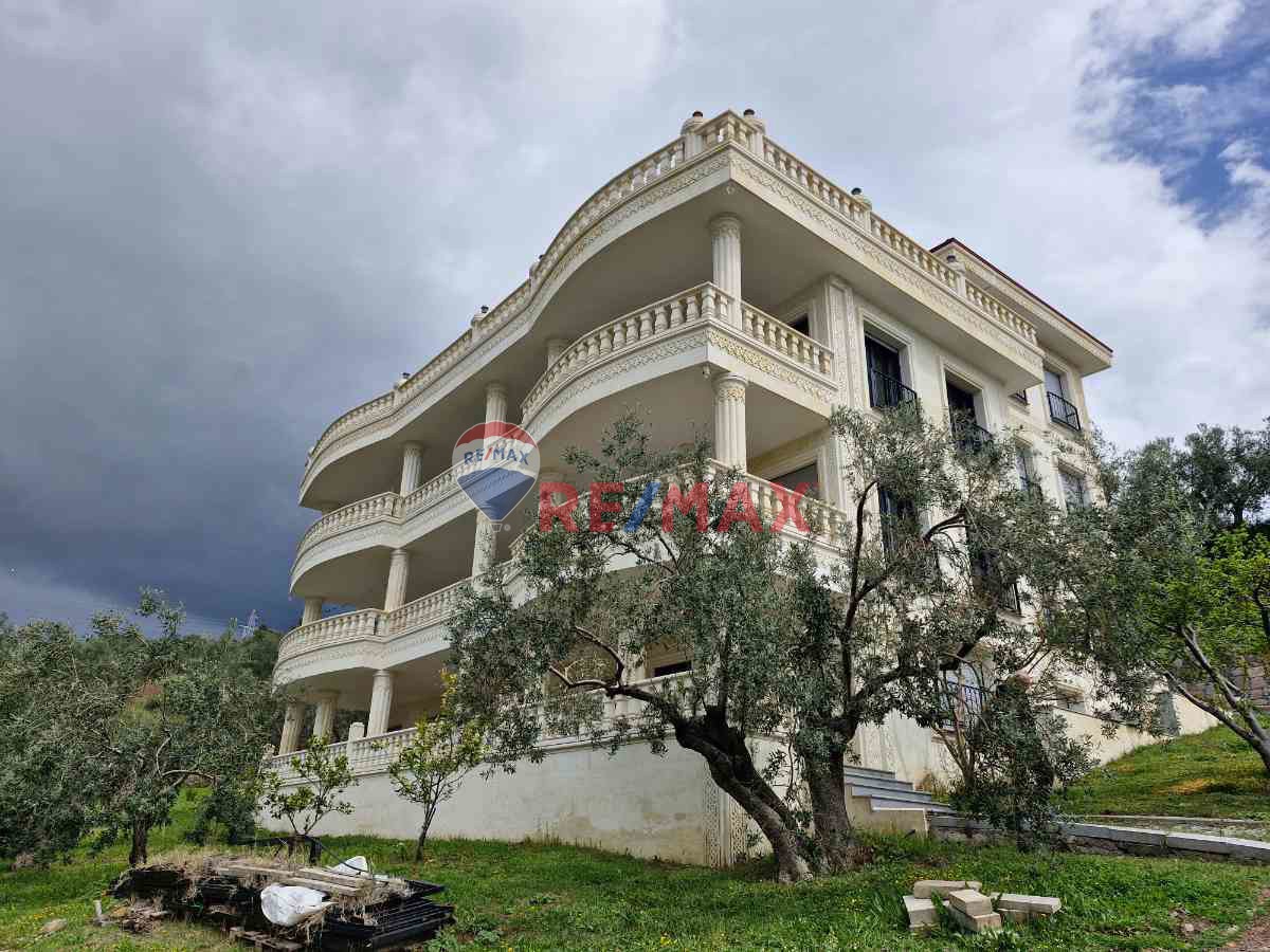 NARLI'DA 10 DÖNÜM ARAZİ İÇERİSİNDE KİRALIK BAHÇELİ 2+1 DAİRE