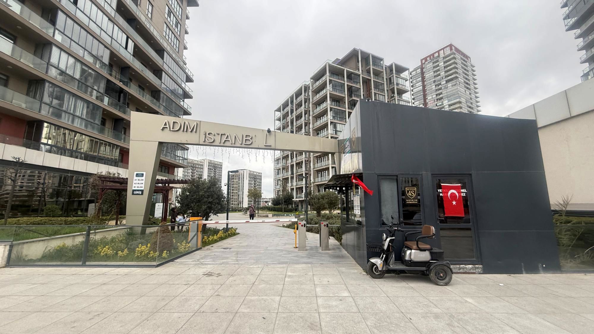 BAŞAKŞEHİR KAYABAŞI ADIM İSTANBUL KİRALIK3+1EŞYALI ARAKAT DAİRE