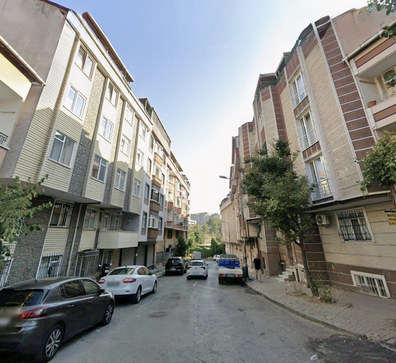 GAZİOSMANPAŞA BAĞLARBAŞI MAHALLESİ SATILIK 2+1 BAHÇE KATI DAİRE