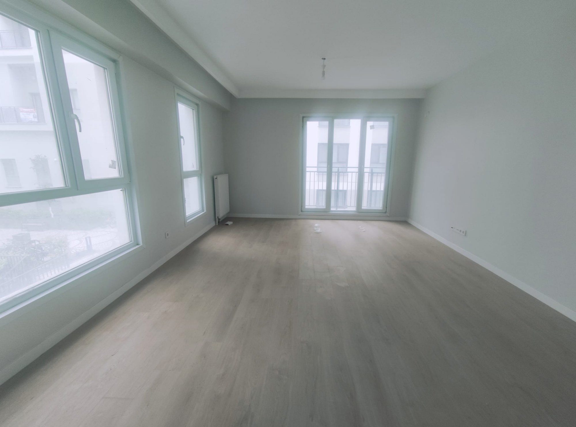 KİPTAŞ KIRLANGIÇ EVLERİN'DE SATILIK BÜYÜK TİP 3+1 ARA KAT DAİRE