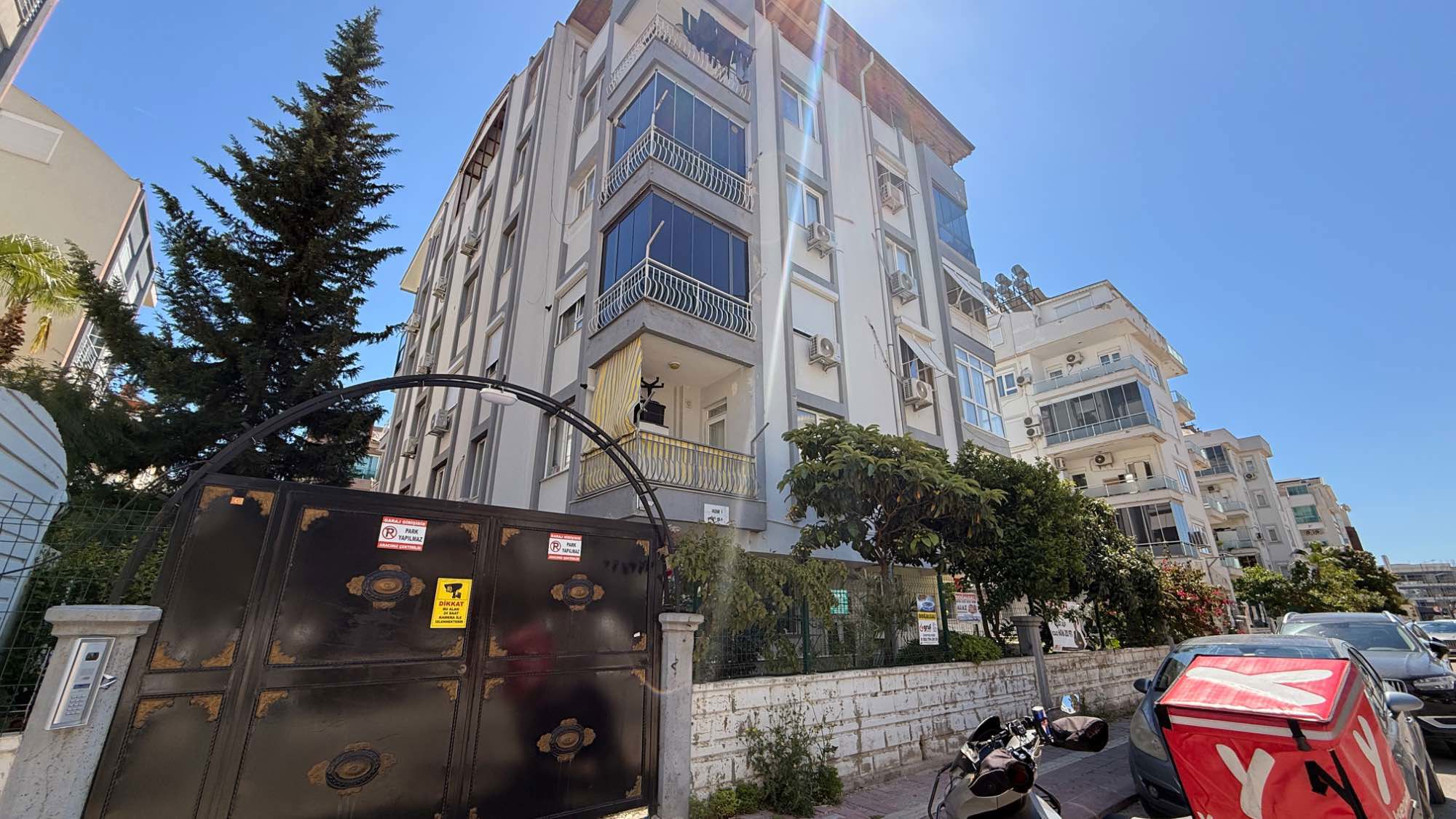 KONYAALTI LIMAN EŞYALI KIRALIK 2+1 GIRIŞ KAT