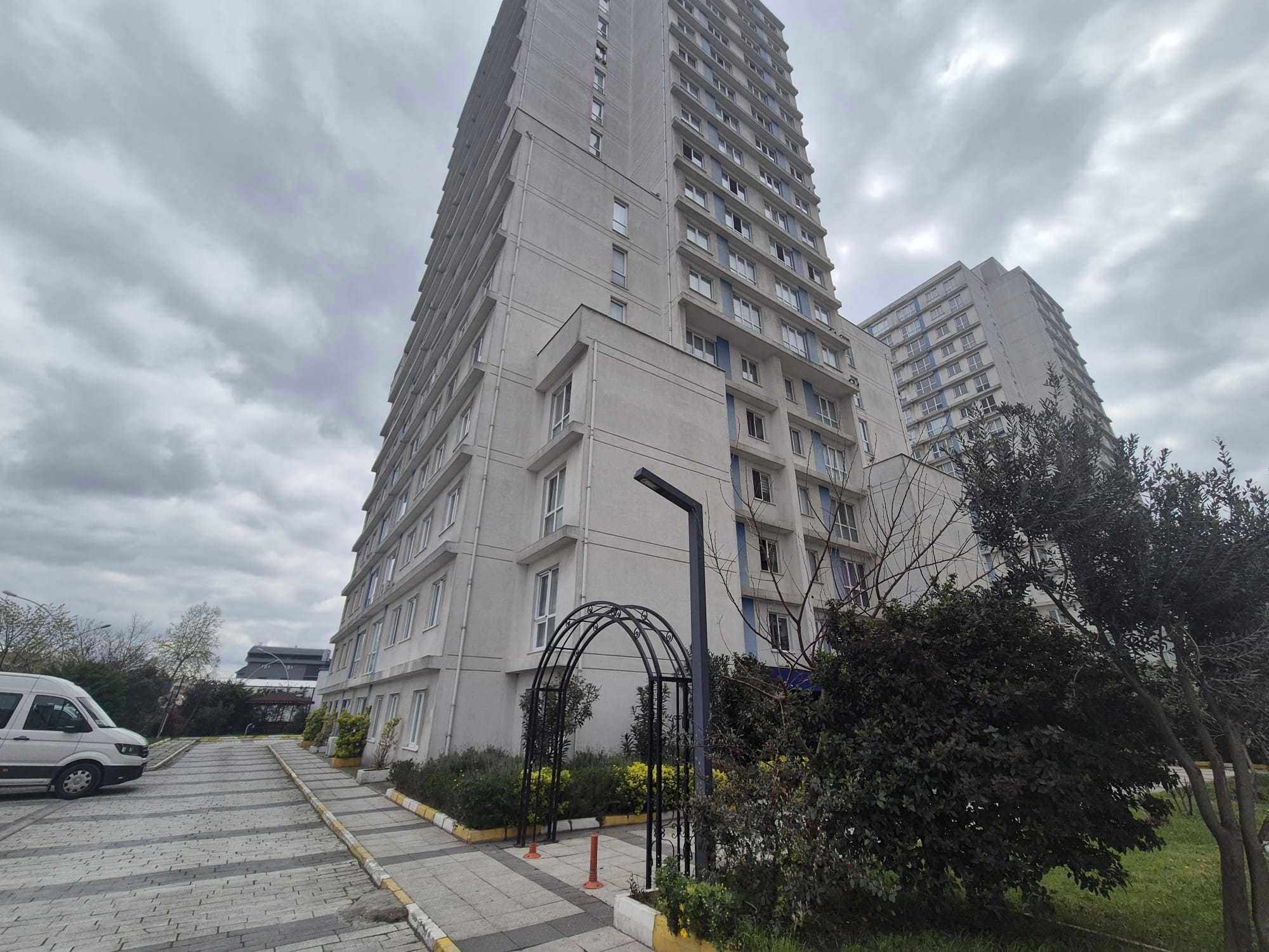 ESENYURT NCITY  SİTESİNDE 2+1 KİRALIK DAİRE