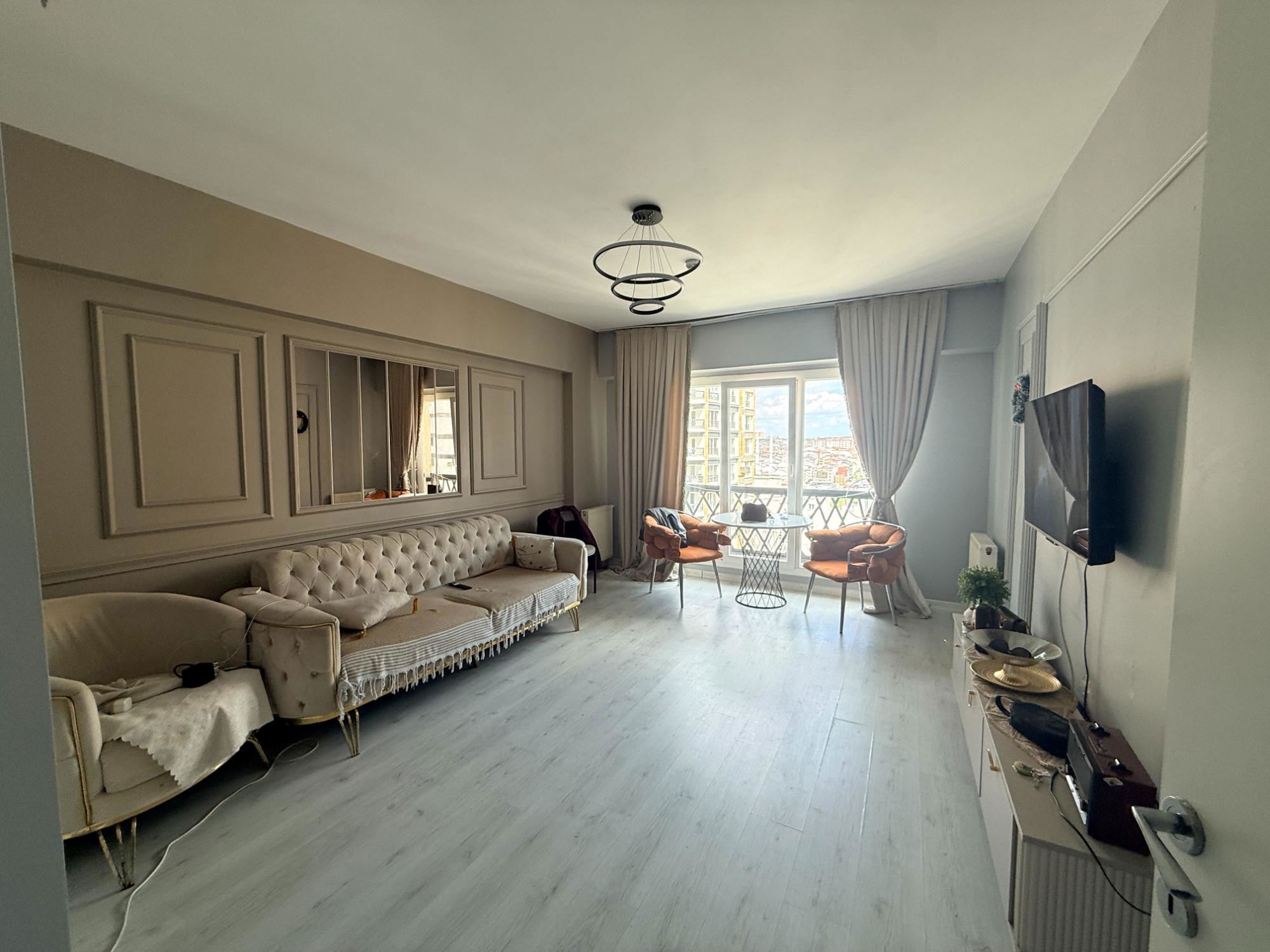 RE/MAX GELİŞİM'DEN ESENYURT AK TOWERS YAPILI 2+1
