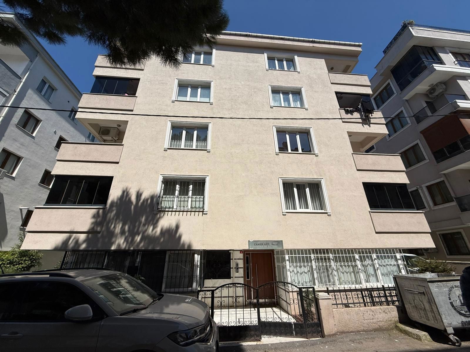 KÜÇÜKYALI ÇINAR'DA ASANSÖRLÜ GENÇ BINADA KİRALIK 3+1 DAİRE