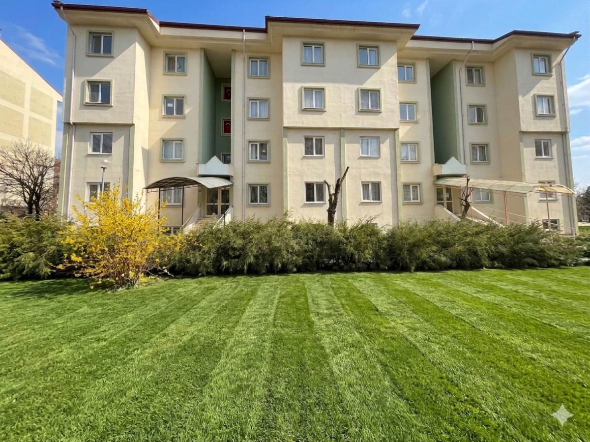 REMAX DEM'DEN MENGÜCELİ TOKİDE SATILIK BORÇSUZ 2+1 DAİRE