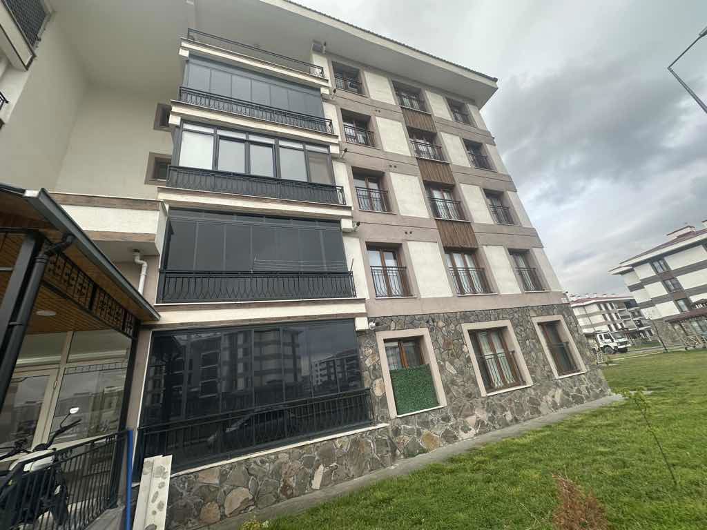 TOKİDE EMSALLERİNİ GERİDE BIRAKAN, ÖZEL TASARIMLI SATILIK DAİRE