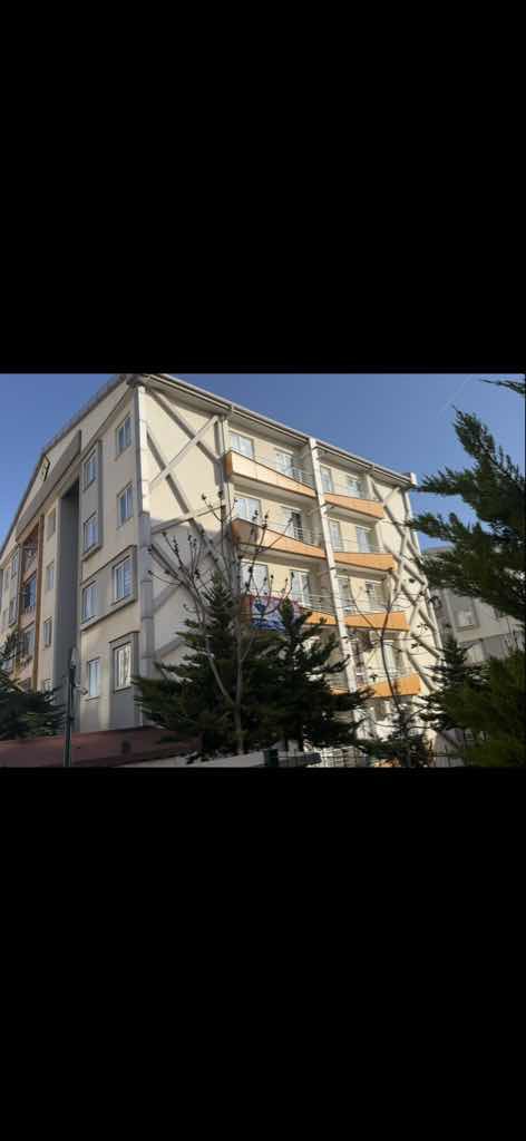 REMAX GÖKÇEM NEŞE OKUR DAN 2+1 SATILIK DAİRE