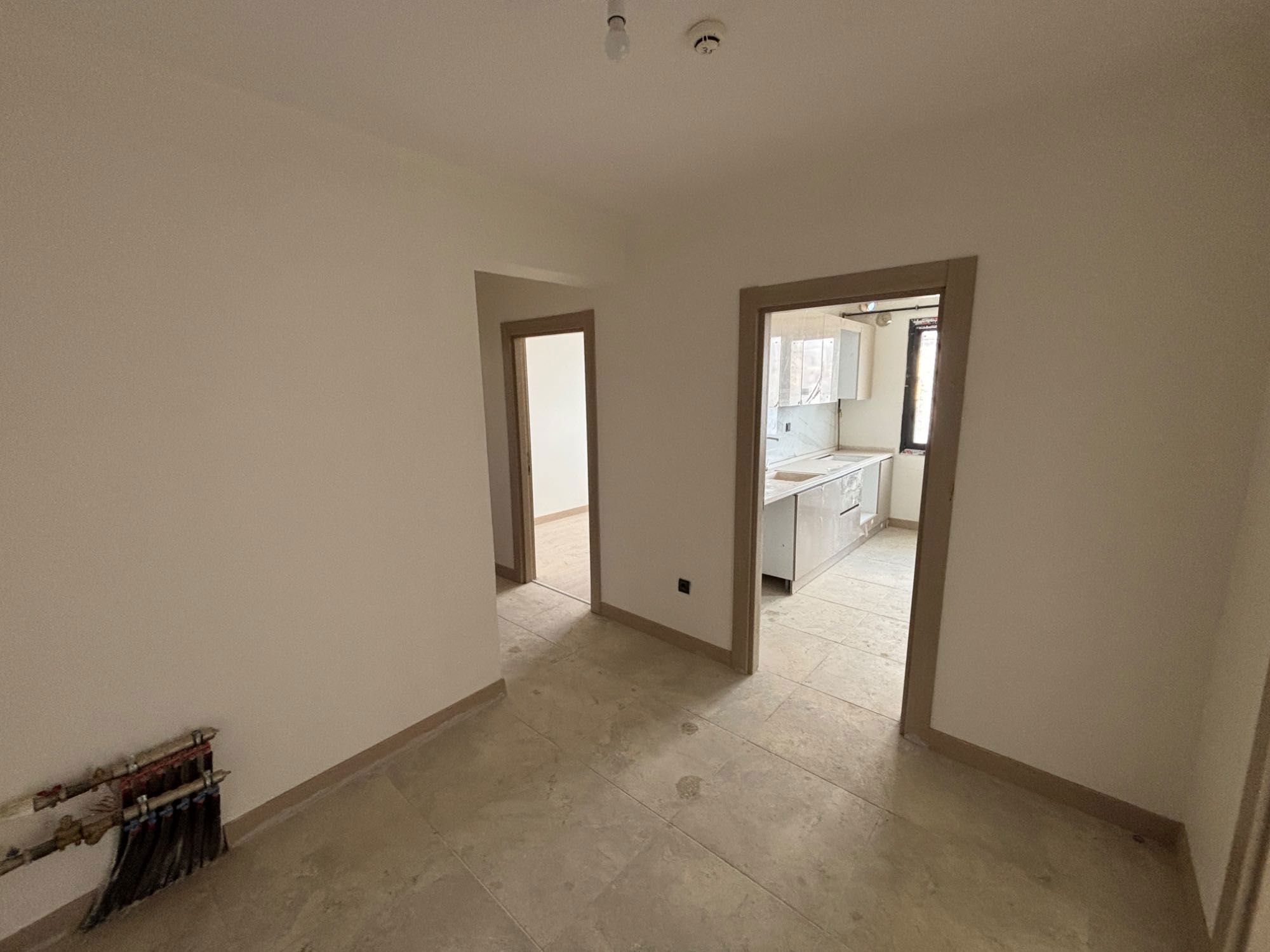 REMAX BİLGİNER MALTEPE ATIŞALANI TOKİ'DE KİRALIK 2+1 DAİRE