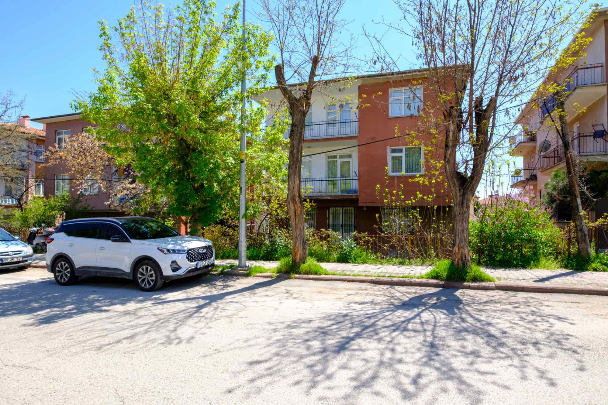 YUNUSEMREDE KENTSEL DÖNÜŞÜM AVANTAJLI 2+1 | CADDE ÜZERI MERKEZI