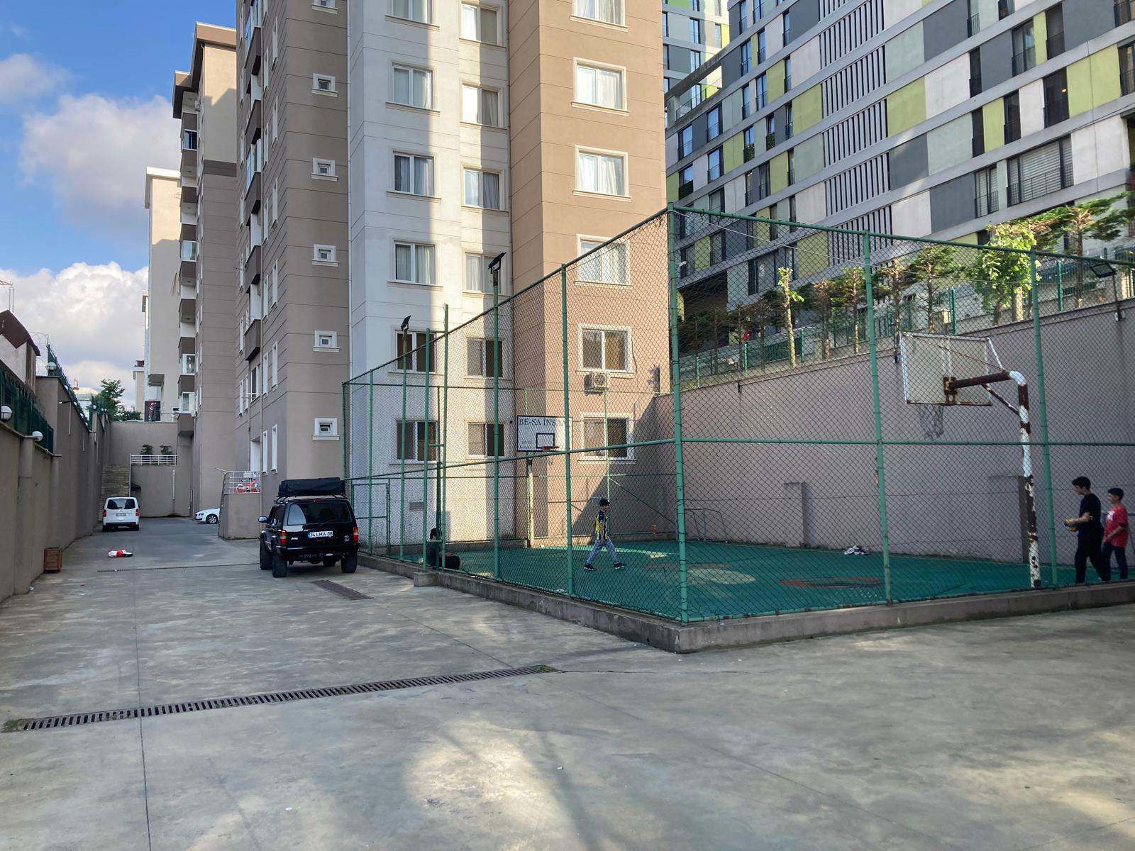 ŞERIFALI MAH.BE-SA KONUTLARI 3+1 BOŞ 135 M2 KIRALIK DAIRE