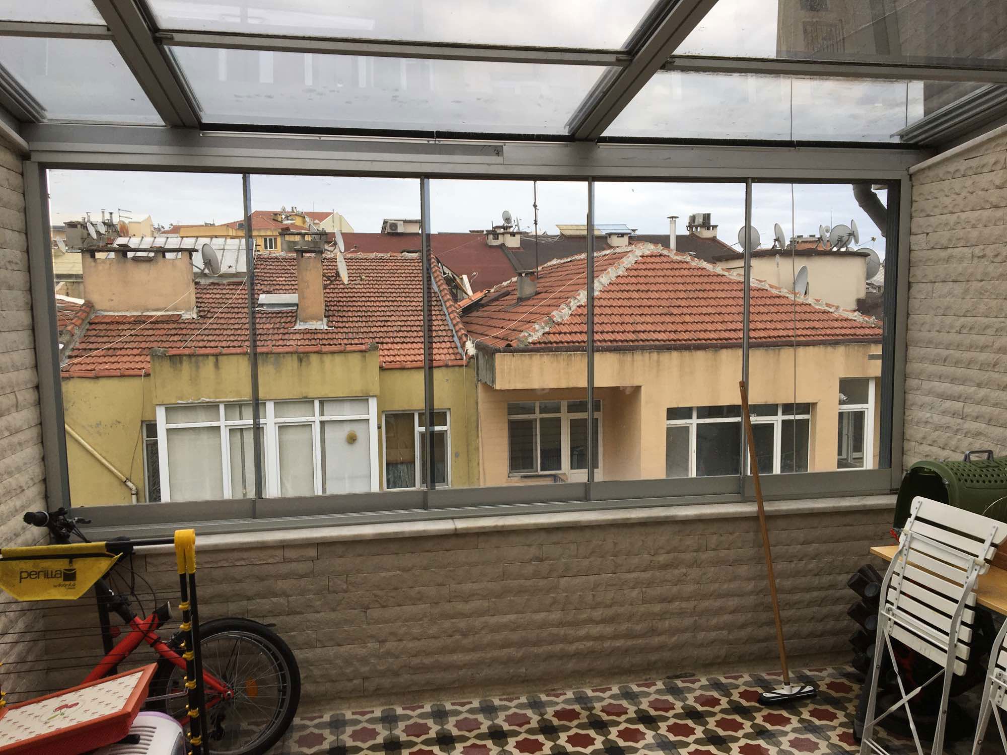 BOMONTİ 1+1 SATILIK TERASLI DAİRE