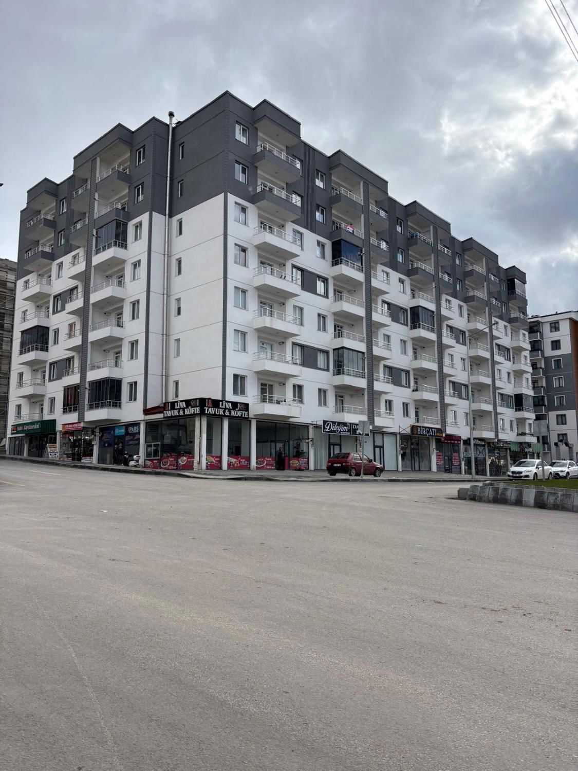 REMAX ARTIS'DEN YILDIZKENT'TE KIRALIK 1+1 DAIRE