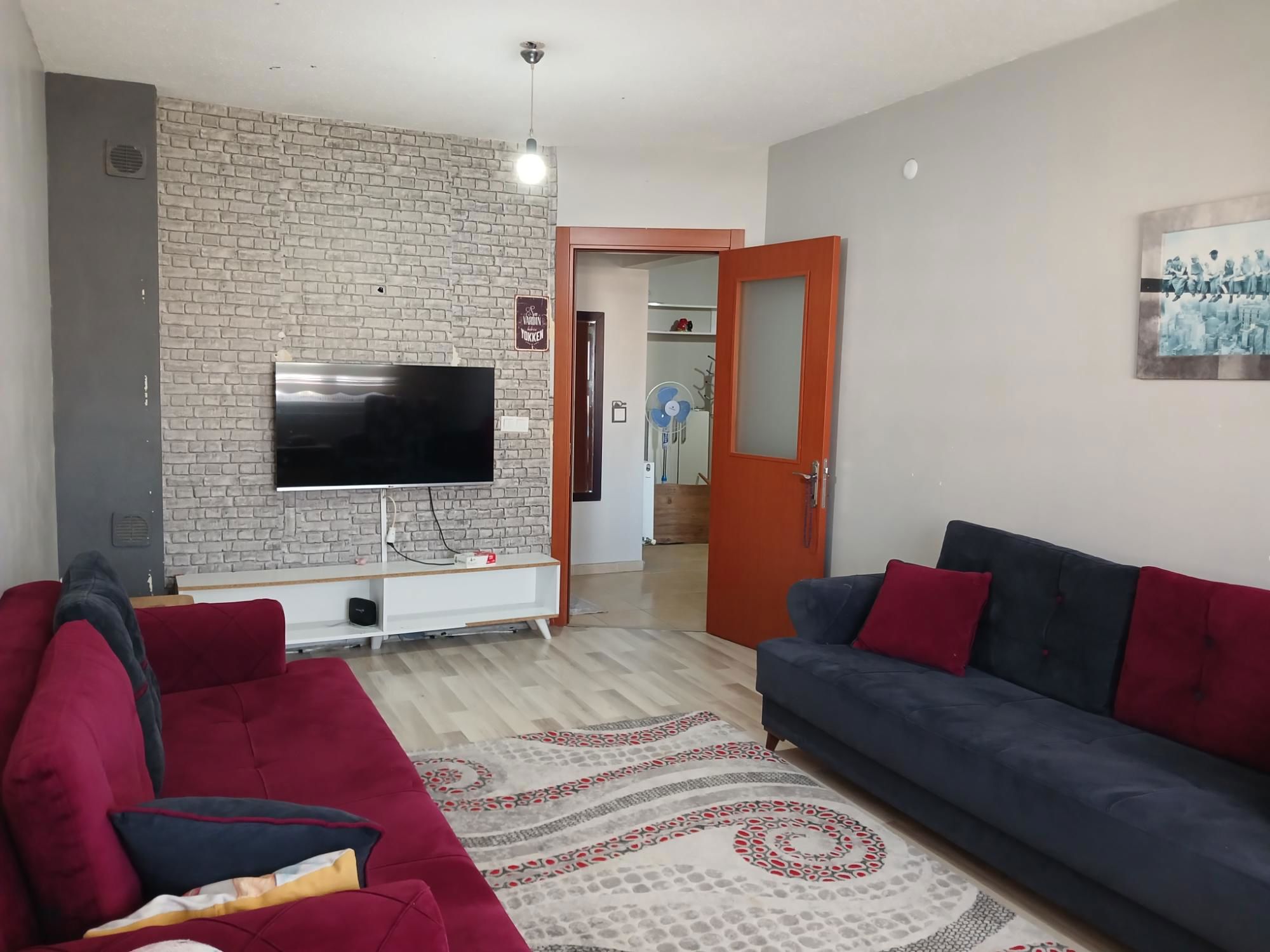 REMAX DESİGN ADAPAZARI KORUCUKTA FUL EŞYALI 2+1 SİTE İÇİ KİRALIK DAİRE