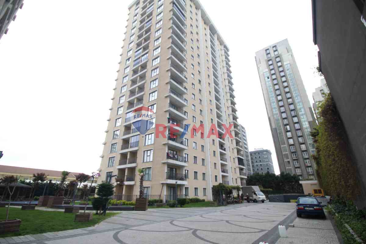 BEYLİKDÜZÜ EVIM YÜKSEKDAĞ SITESI 145 M2 3+1 ÇIFT BALKONLU HAVUZLU ÖNÜ AÇIK FERAH
