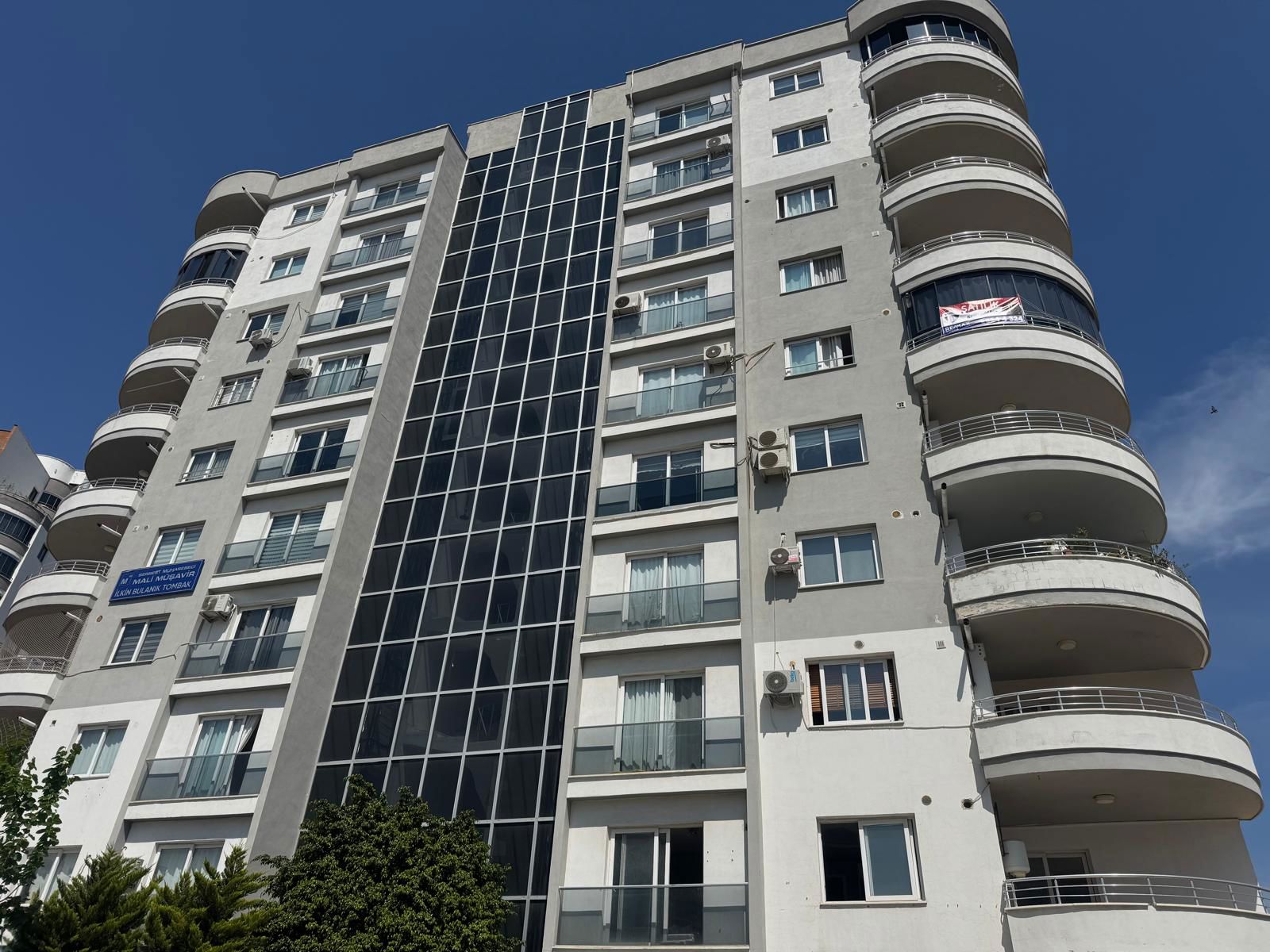 REMAX TOROS'TAN 34. CADDE ÜZERİ GENİŞ SATILIK 3+1 DAİRE