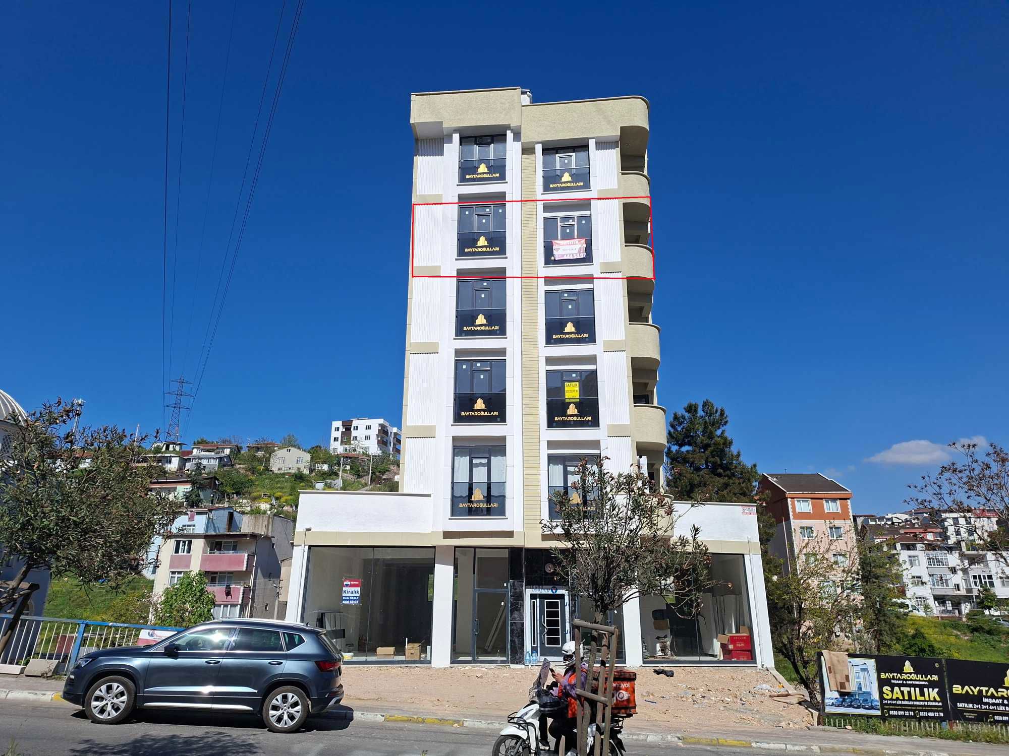 ÇAYIROVA İNÖNÜ MAH. BOSNA CAD. SATILIK 2+1 DAİRE