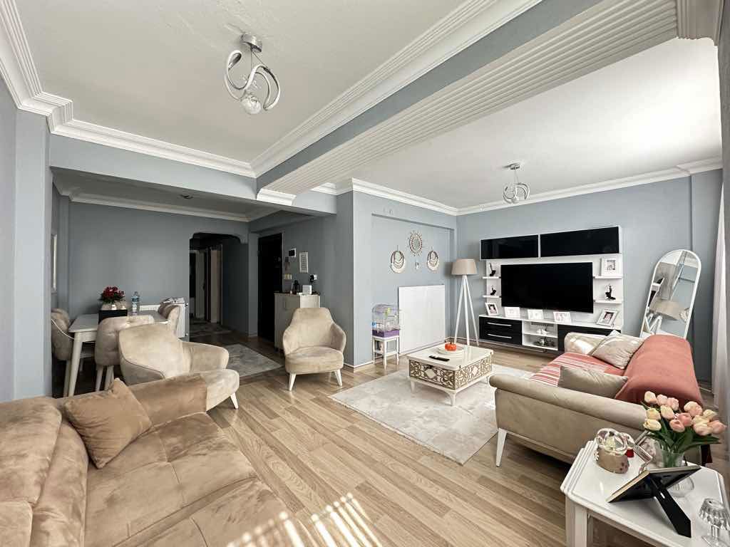YILDIRIM MAHALLESİ BÜYÜK BAHÇELİ KEYİFLİ 2+1 LÜKS BAHÇE KATI
