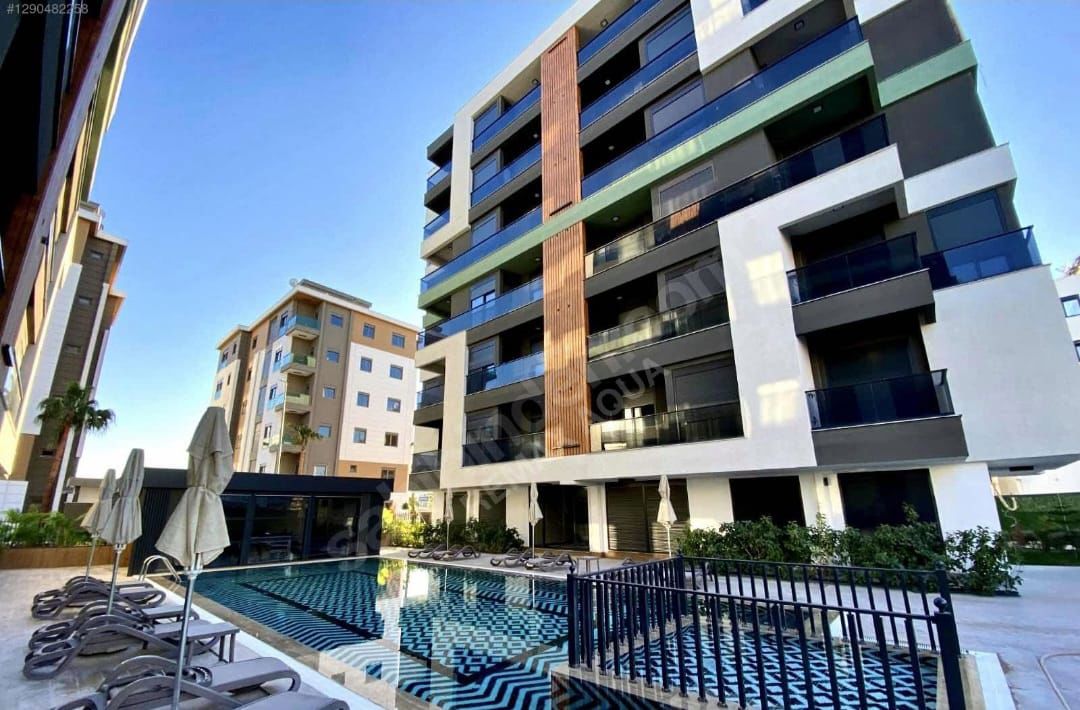 MASADAĞI ÇANKAYA'DA PRESTİJLİ LOKASYONDA SATILIK 1+1 DAİRE