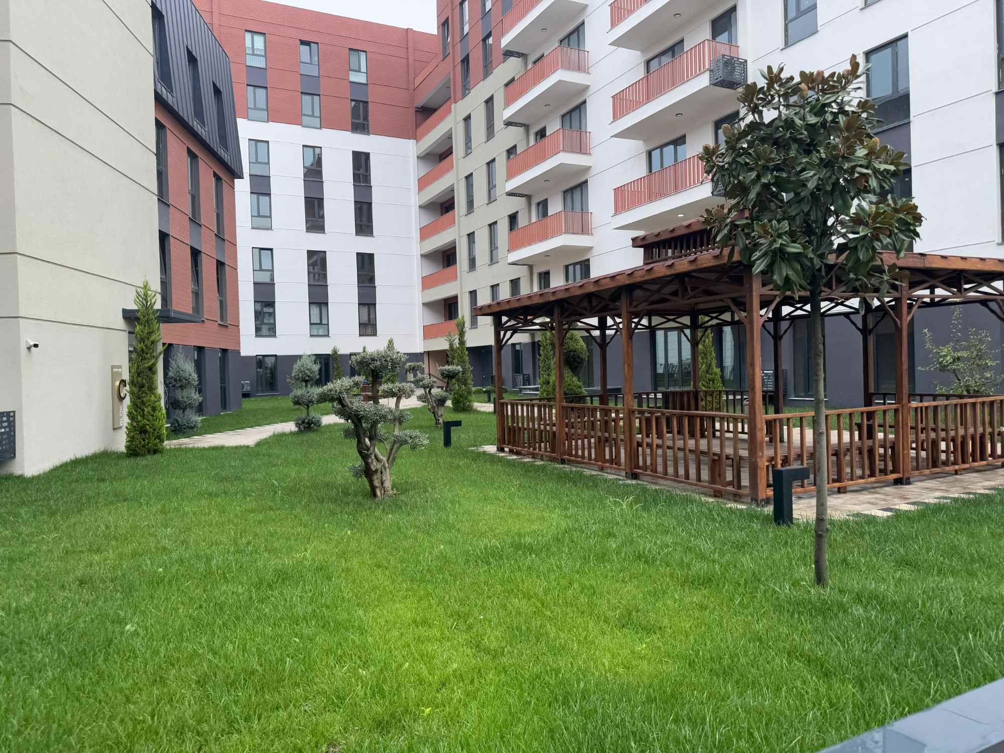 TUZLA İSTASYON PANDROS SITESI’NDE SIFIR 2+1 | HAVUZLU GÜVENLIKLI SITE