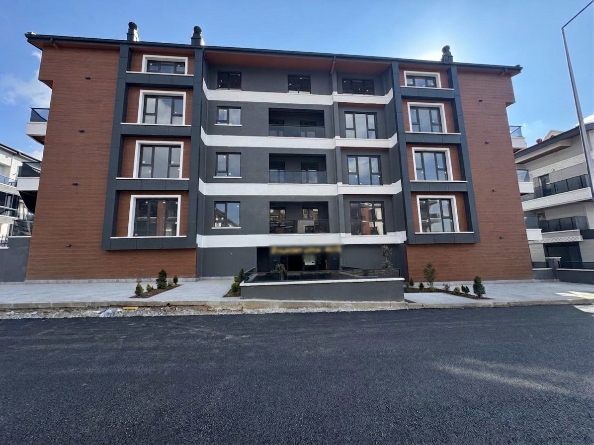 REMAX LEVEL DEN İNCEKTE PRESTİJLİ LOKASYONDA 2+1 DAİRE
