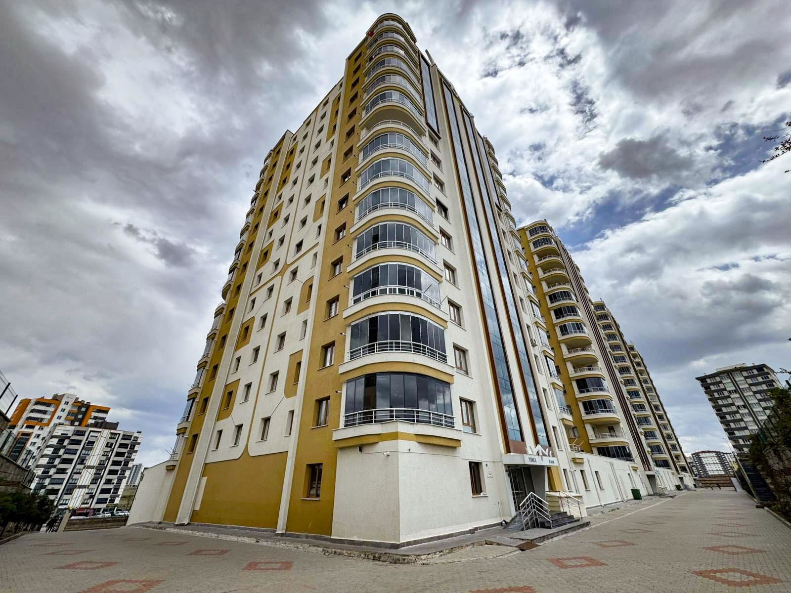 SERKENT YONCA SİTESİ 3+1 KİRALIK LÜKS DAİRE